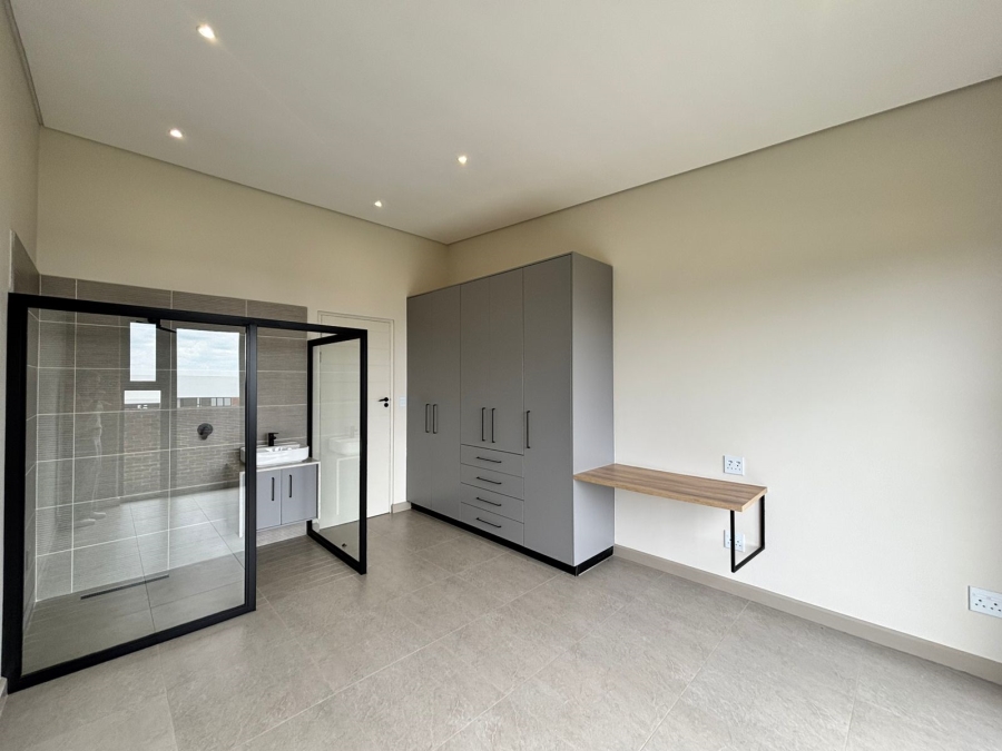 To Let 3 Bedroom Property for Rent in Helderzicht Eco Estate North West